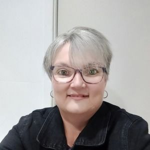 Meet your Posher, Bronwynne